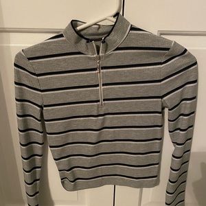 Me to We Zip Up long sleeve Crop top